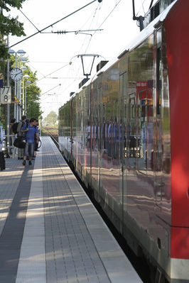 Rainer Deling - Ein Augenblick am Bahnhof
