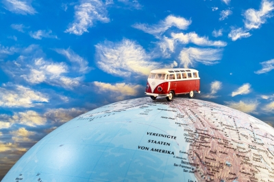 Walter Nork "GlobusumRundung"
