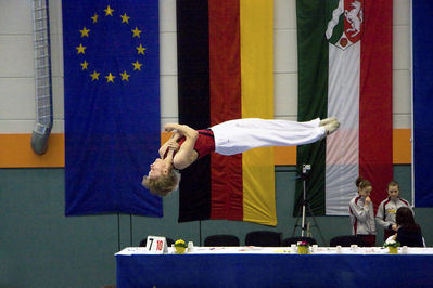 Walter Nork - ...einer 5Hundertstel Sekunde
